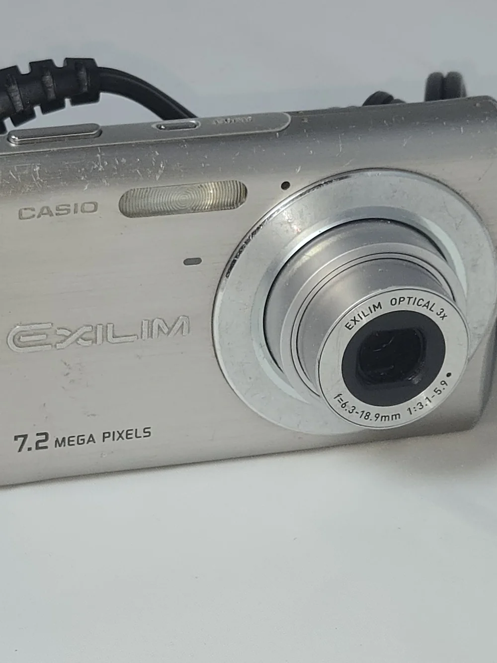 Casio Exilim Silver 7.2MP Compact Digital Camera